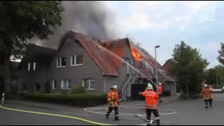 Großaufgebot der Feuerwehr kämpfte gegen Flammen