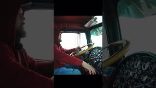Grabbing gears in my 359. #peterbilt