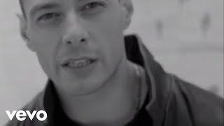 Fabri Fibra - In Italia ft. Gianna Nannini