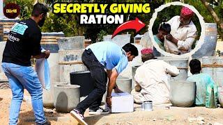 Secretly Giving Ration In Ramzan - Dumb TV