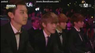 131122 MAMA- #3 EXO REACTION TO TROUBLEMAKER