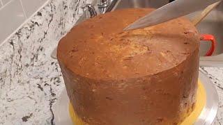 Brown Butter German Chocolate Butter Pecan Cake #recipe #cakerecipe with a German Chocolate Ganache