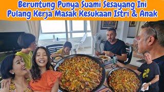 ALHAMDULILLAH BERUNTUNG PUNYA SUAMI SESAYANG INI.. WALAU SIBUK NYEMAPTIN MASAK UNTUK ANAK ISTRI