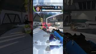 This team tried to trail chase me #apexlegends #twitch #apex #tiktok #streamer #subscribe #follow