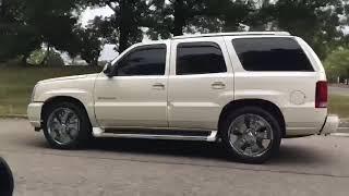 Cadillac Escalade Ridin Spinners