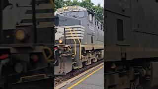 Norfolk Southern #4806 leads an intermodal at Lewistown, PA (05/29/2025) #projecttransportation