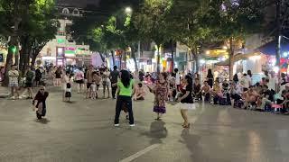 Vui vẻ- cuộc sống tươi đẹp ngập tràn niềm vui