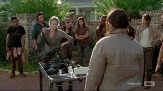 The Walking Dead 5x4 - Carol gives up her guns