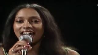 Mac & Katie Kissoon - Like A Butterfly 1975