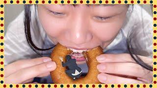 GIANTESS eating a donut | GIANTESS FAMILY