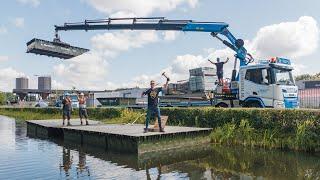 B​rug bouwen van PONTONS voor het Drakenbootfestival in Apeldoorn 