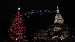 40th Silver Bells in the City brings thousands out to Lansing