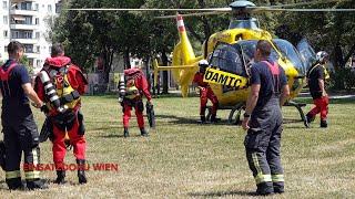 NOTARZTHUBSCHRAUBER Christophorus 9 holt FEUERWEHR-TAUCHER von der Wache ab!