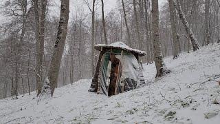 very beautiful hut in the forest in cold winter!!!