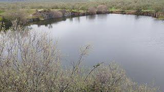 Una antigua cantera!!está repleta de agua!!