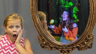 Assistant Magic Mirror Scavenger Hunt with PJ Masks and Puppy Dog Pals