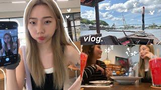 vlog: flying to kuching for the first time! chaotic trip, lots of food, bad hotel experience