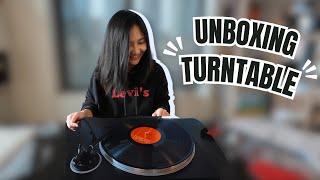 Unbox #2  年轻人第一台黑胶唱片机开箱评测 | 买了30多张黑胶唱片居然才有了唱片机？！ | Audio Technica AT-LP70XBT First Impression