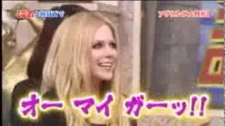 Avril Lavigne Meets 'Hello Kitty' Personally (Japanese TV)