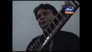 Toth Szabi playing Sitar in Bhaskar TV Prime