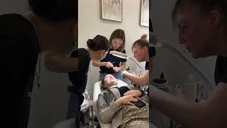 Текст Самое время научиться делать ламинирование и ботокс ресниц! ‍️