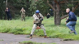 Подъём на борт вертолёта  с использованием  лебёдки и подвесного сиденья  @belenkur