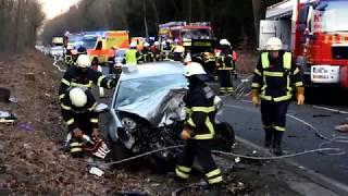 Schwerer Unfall am Sonntagabend auf der Bundesstraße 213