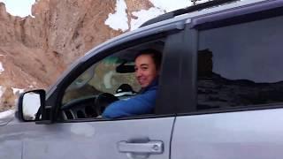 Tour to winter Charyn Canyon