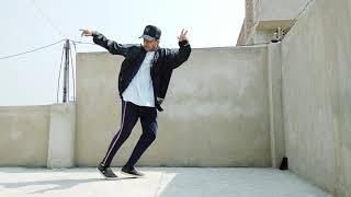 Dance cover by Ayush Roy ..( Ayush Baba)