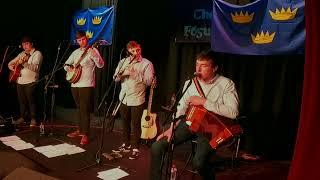 The Fógues - Cliffs of Dooneen (Live in Kenmare)