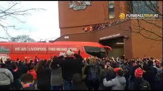 Der FC Liverpool Bus kommt an!