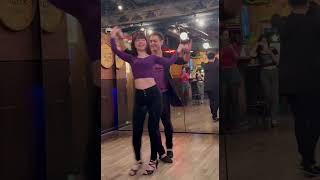 Ryu & Mayu Bachata Sensual Lesson @El Cafe Latino