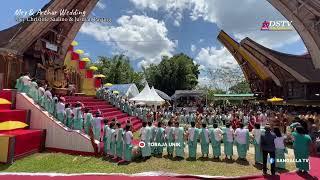 Prosesi pengantin naik Pelaminan. ||  Pernikahan Mey Christine & Jusman Payung