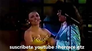 RIGO TOVAR BAILANDO CON VERONICA CASTRO EL TEMA LA SIRENITA