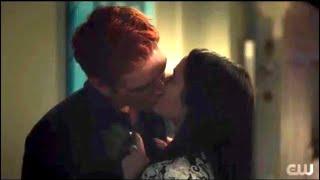 Riverdale 5x10 Veronica tells Archie about her helicopter crash | Riverdale Mid-Season Finale