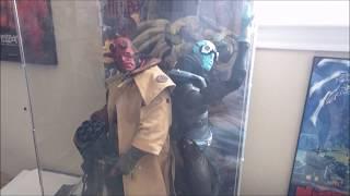 Display Case Statues 1/4 Scale Large Figures