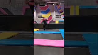 Tutorial of backflip full-twist Tiktok:Philip Benjaminsson #shorts #tutorial #backflip #parkour