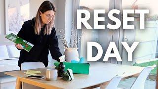 Reset My Minimalist Home (Declutter in 1 Hour)