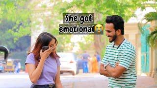 EMOTIONAL PRANK - Itna pyaar kisine nahi kiya || Latest from Oye It's Uncut