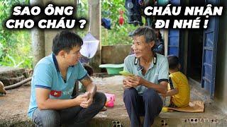 Trọng Bất Ngờ Khi Ông Lão Lượm Ve Chai Muốn Tặng Trọng Món Quà Này