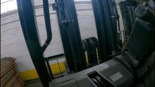 Warehouse and forklift for rent