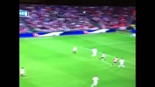 Gareth Bale amazing shot saved by woodwork VS Bilbao