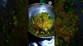 maharashtrian zunaka bhakar recipe/#recipe #ytshorts #zunkarecipe #maharashtrianrecipes