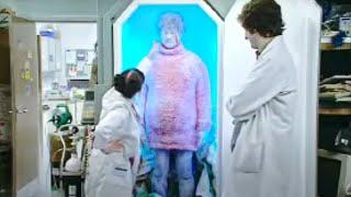 Cryogenic Defrosting: A Disaster! | Lab Rats | BBC Studios