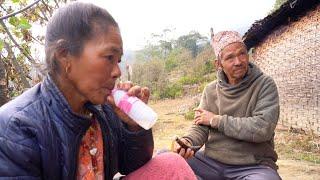 jungle man's wife drinks juice  after collecting foliage || a family in the jungle ||