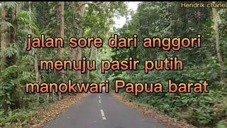 jalan sore menuju pasir putih, lewati hutan lindung Manokwari Papua barat!!