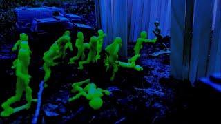 Zombies Attack Ross Base (Army Men Stop Motion)