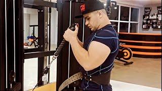 Якм рузи машк бади зангири! Мотивация.БИЦЕПС.