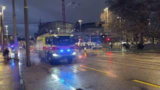 Einsatzfahrt Schutz & Rettung Zürich - Löschzug der Berufsfeuerwehr