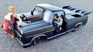 Batman's Losi Twin Turbo Ford F100! RC Animatronics by Danny Huynh Creations.